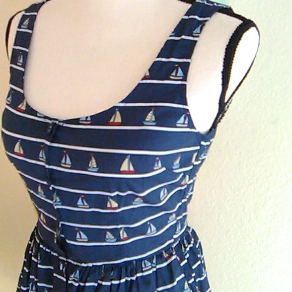 Sugarhill Boutique Sailboat Button Front Dress - Picture 4 of 10